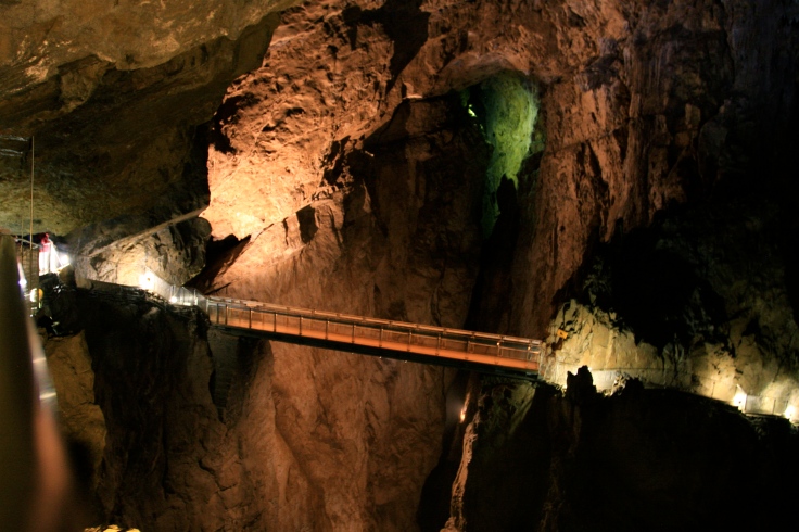 bridge_inside_skocjan_caves_-_slovenia_28745120247429